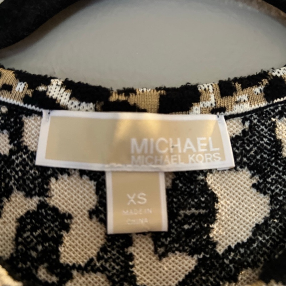 Cocktail mini dress very thick Michael kors. Used once